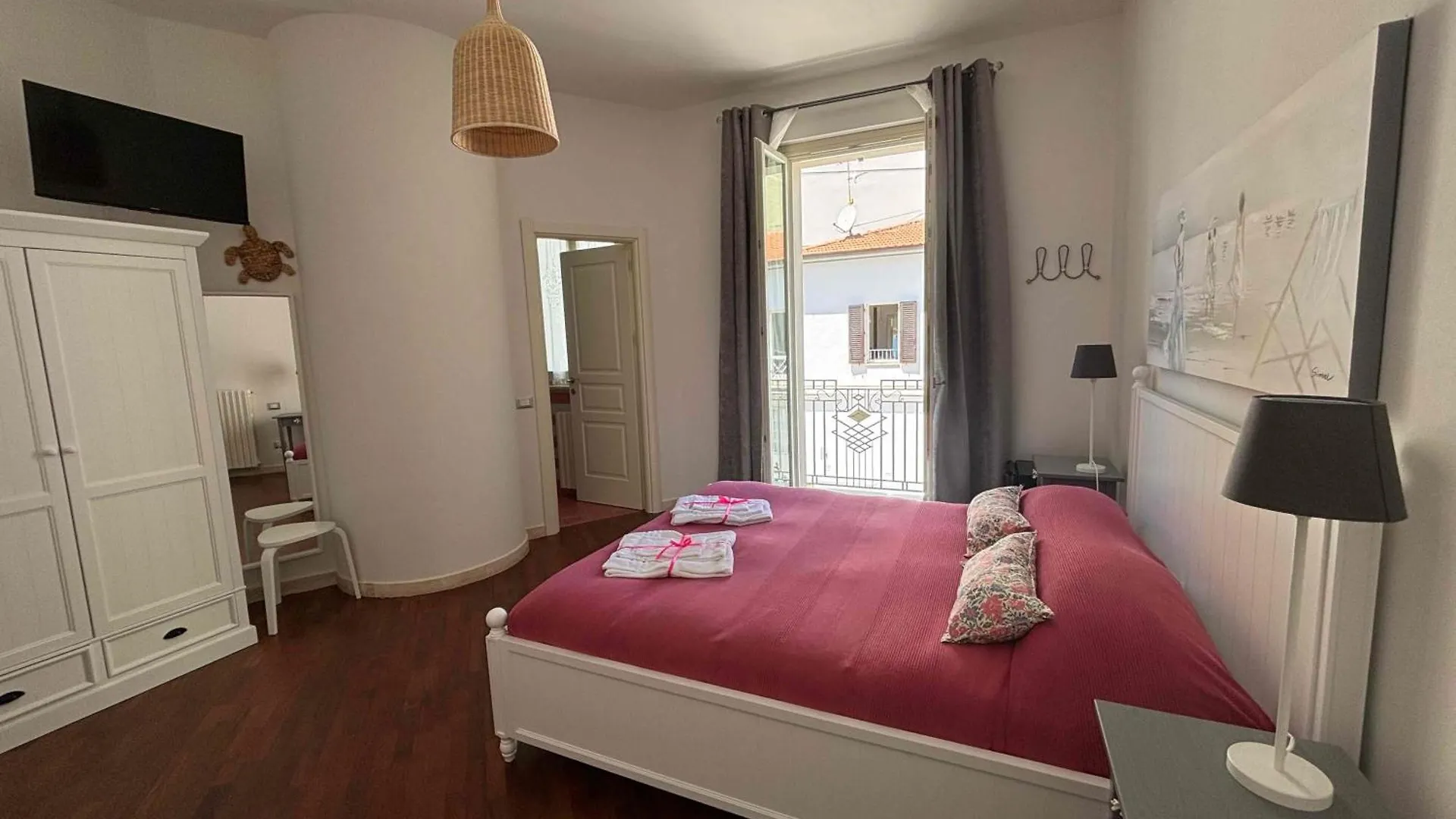 Affittacamere Villa Silvia Follonica